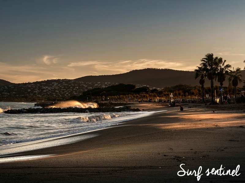 Photo du spot Escalamandres à Fréjus : Surf report et prévisions de vagues en temps réel