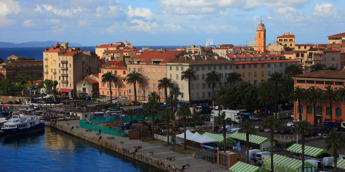 Photo de la ville Ajaccio : Prévisions de vagues en temps réel à Ajaccio