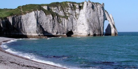 Météo des vagues et surf report sur le spot de surf de L'Aiguille Creuse à Étretat, Seine-Maritime