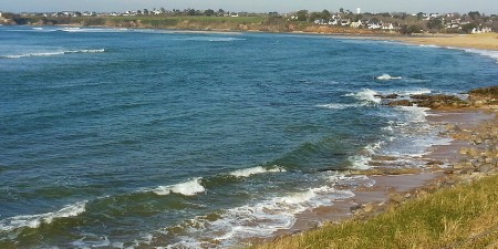 Météo des vagues et surf report sur le spot de surf de La Falaise à Guidel, Morbihan